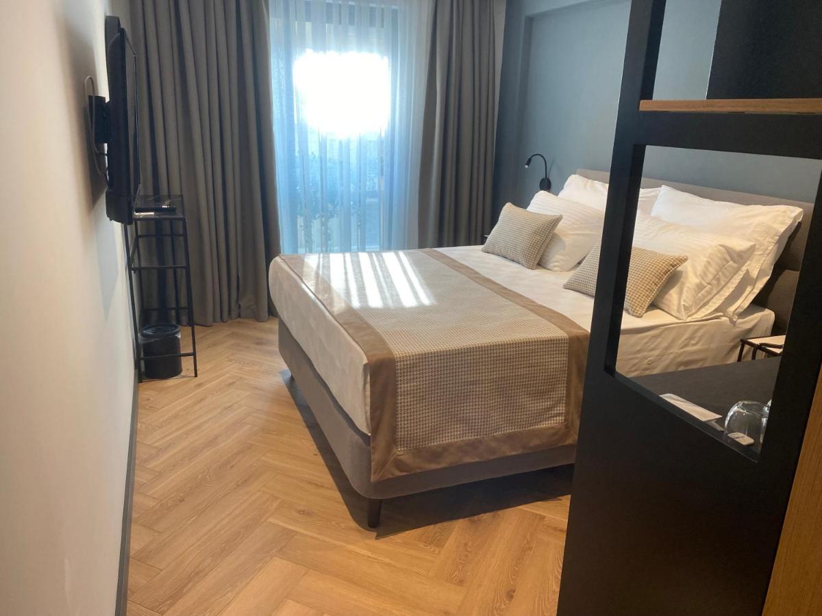 In The Middle Hotel อันตัลยา ภายนอก รูปภาพ
