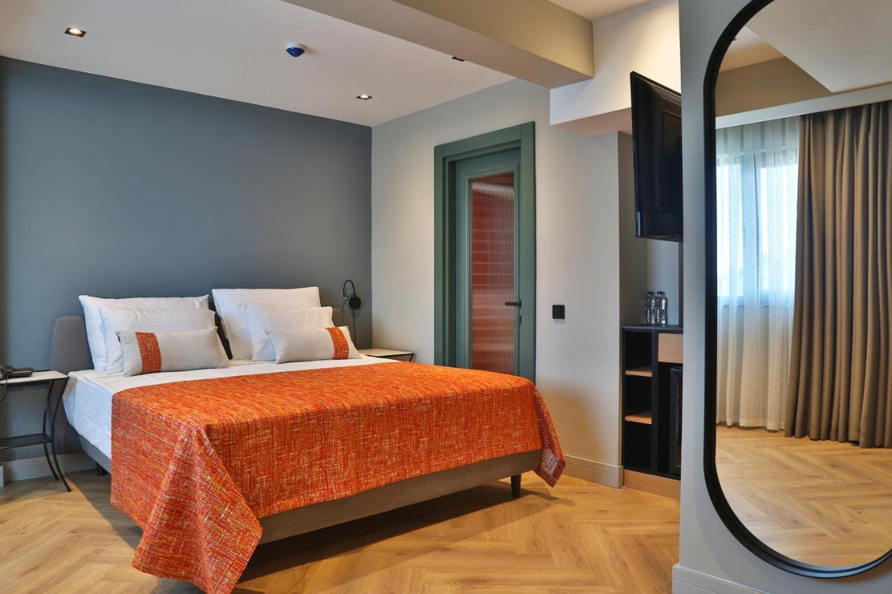 In The Middle Hotel อันตัลยา ภายนอก รูปภาพ