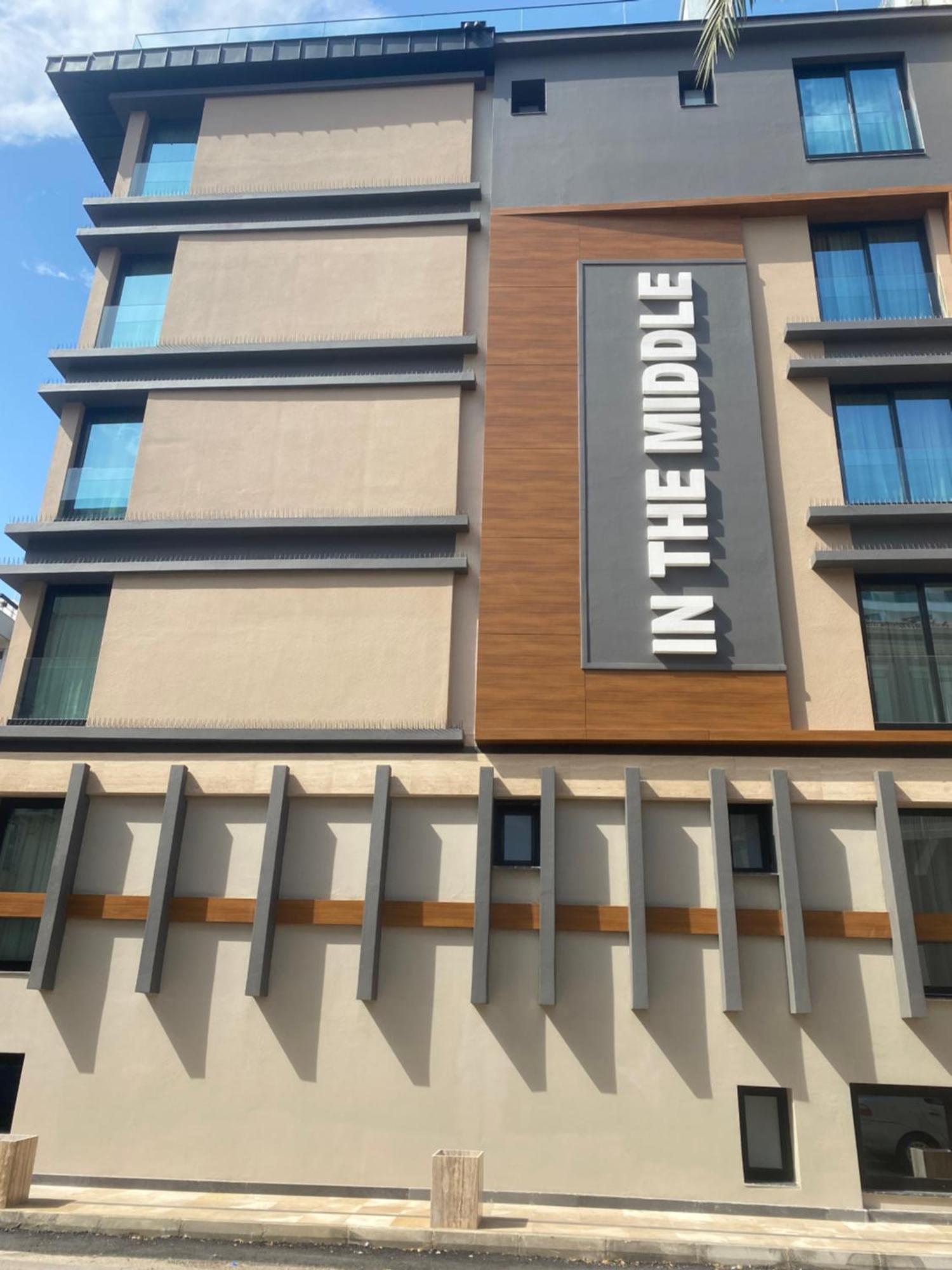 In The Middle Hotel อันตัลยา ภายนอก รูปภาพ
