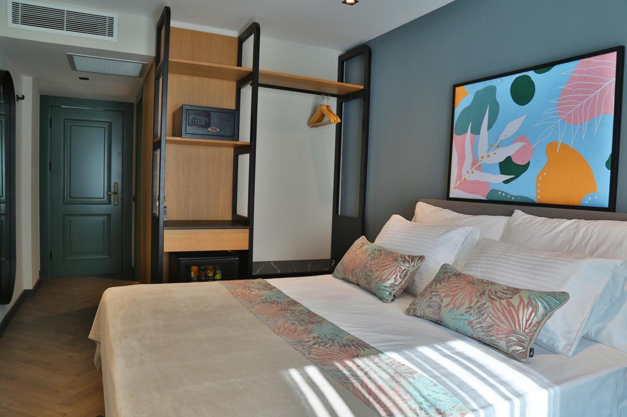 In The Middle Hotel อันตัลยา ภายนอก รูปภาพ