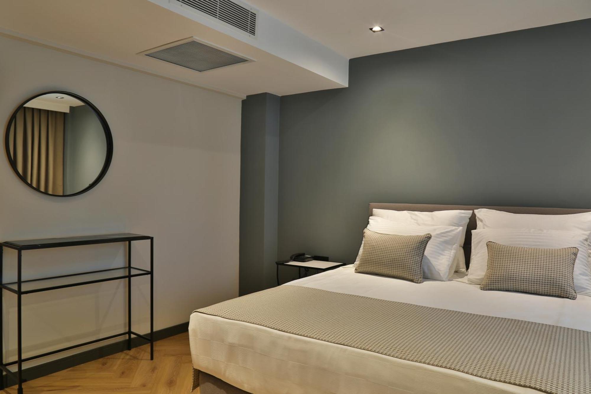 In The Middle Hotel อันตัลยา ภายนอก รูปภาพ