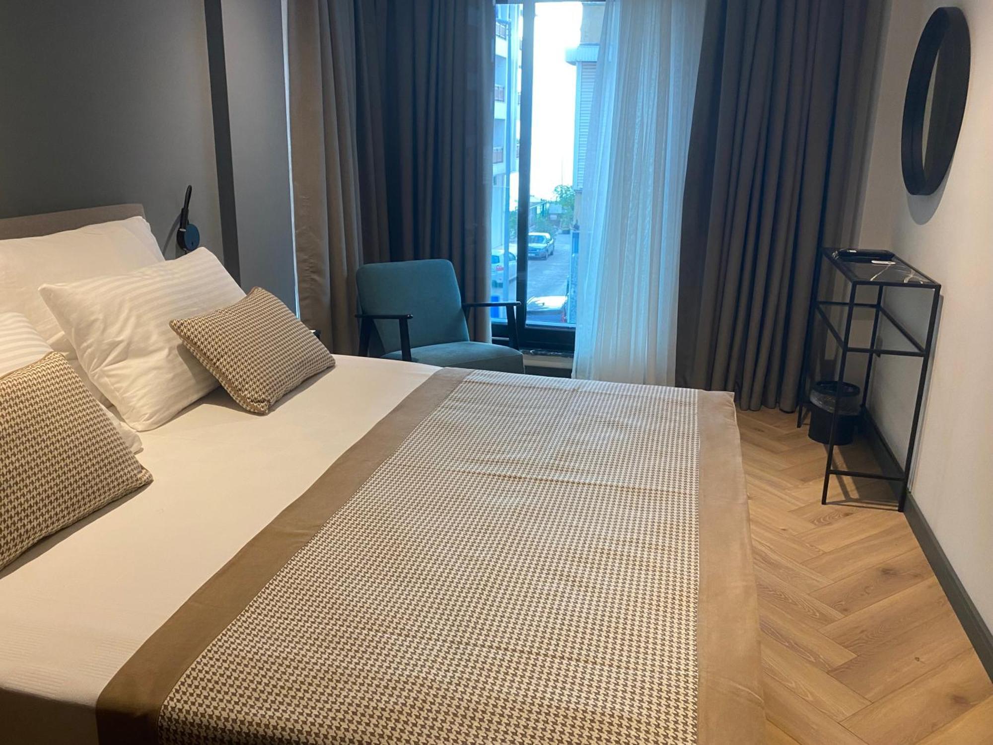 In The Middle Hotel อันตัลยา ภายนอก รูปภาพ