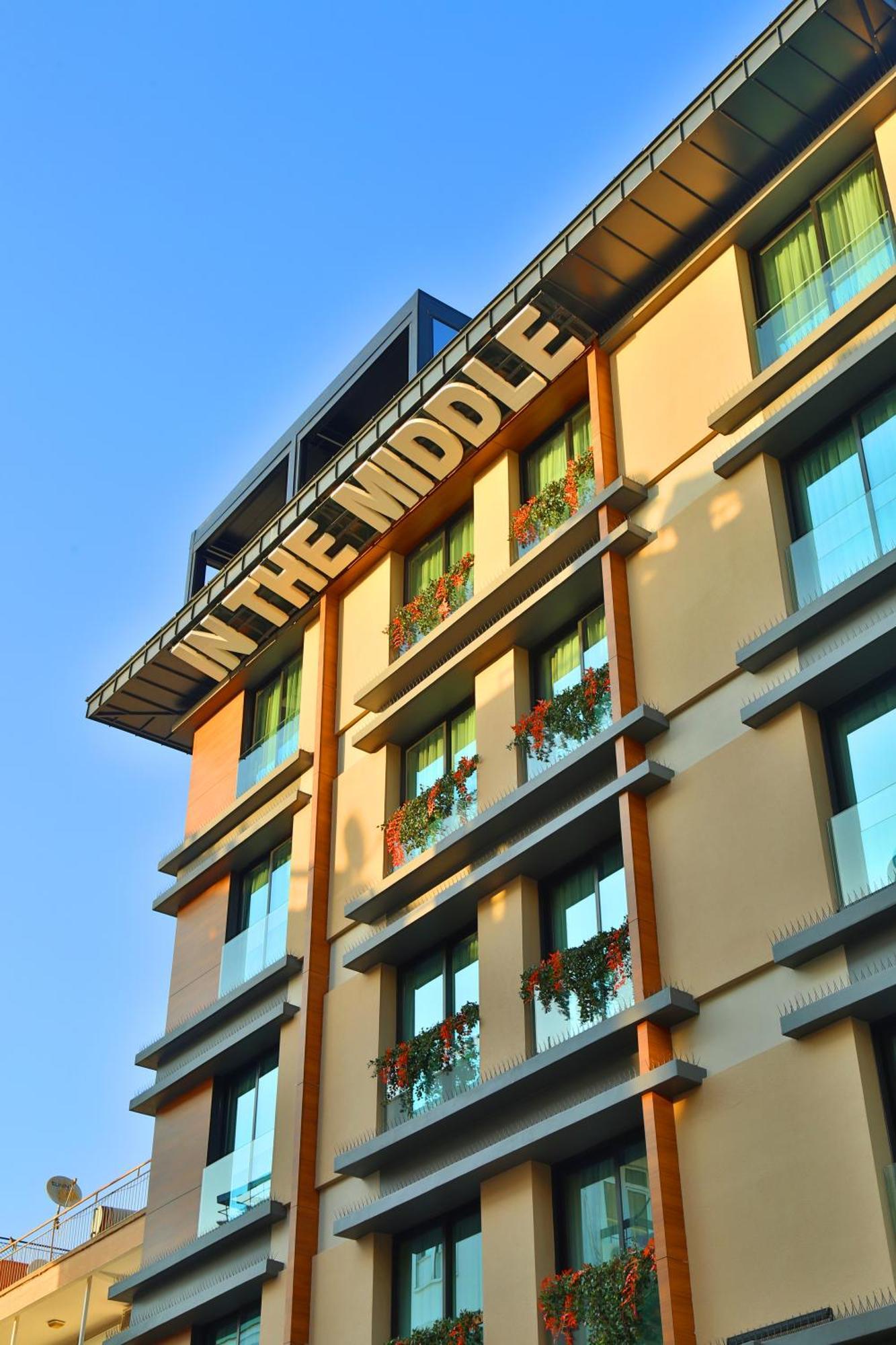 In The Middle Hotel อันตัลยา ภายนอก รูปภาพ